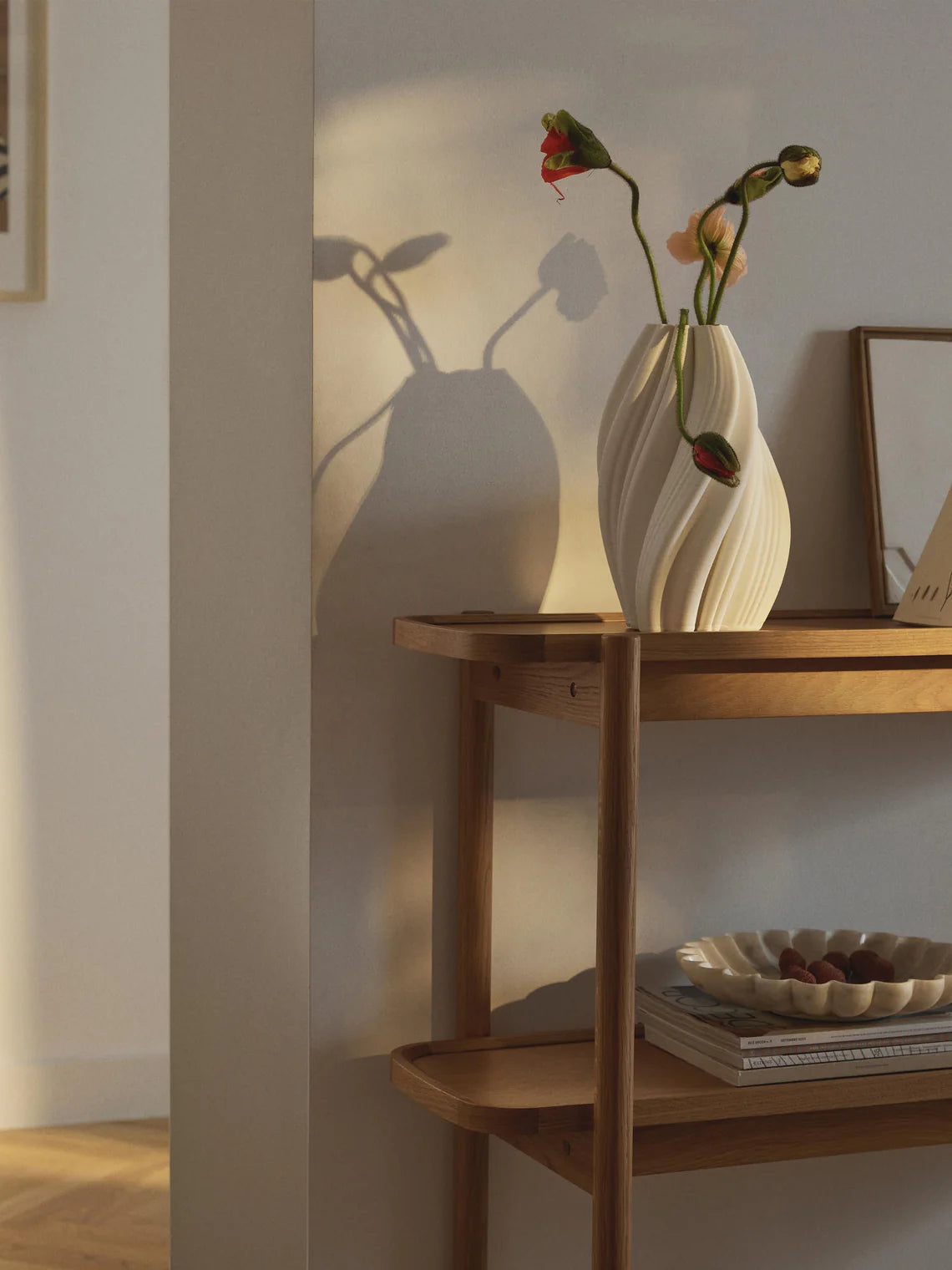 Melody decorative porcelain vase